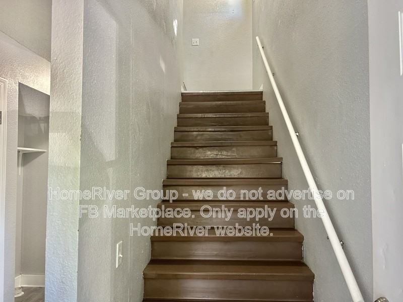625 S 14th St - Photo 3 of 20