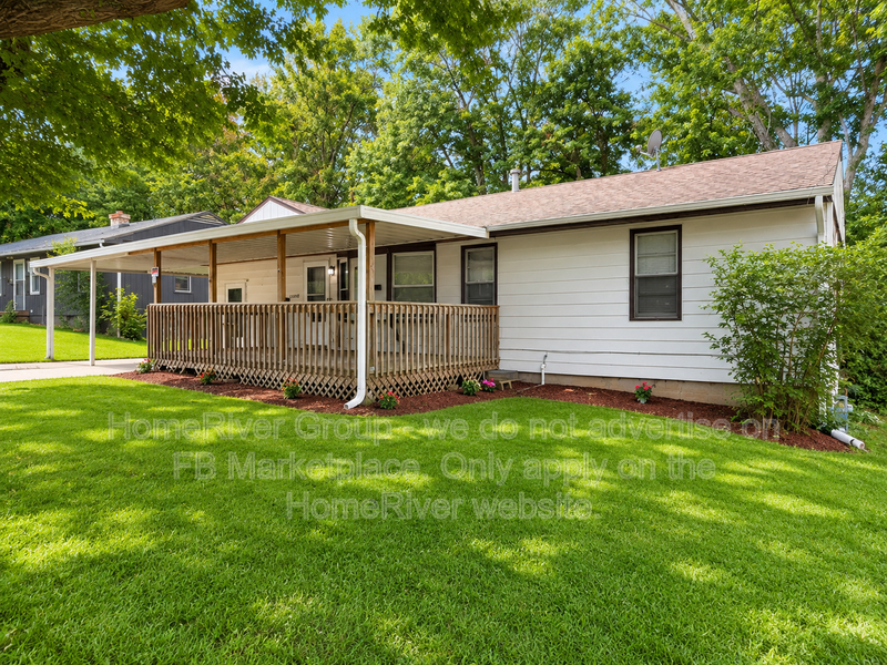 11208 Marsh Ave - Photo 2 of 10
