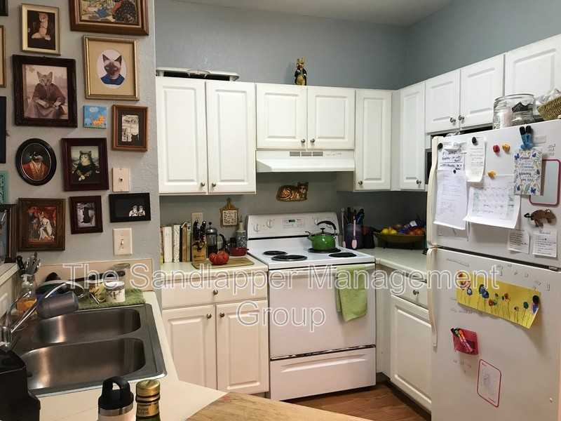 60 Fenwick Hall Aly #426 - Photo 3 of 21
