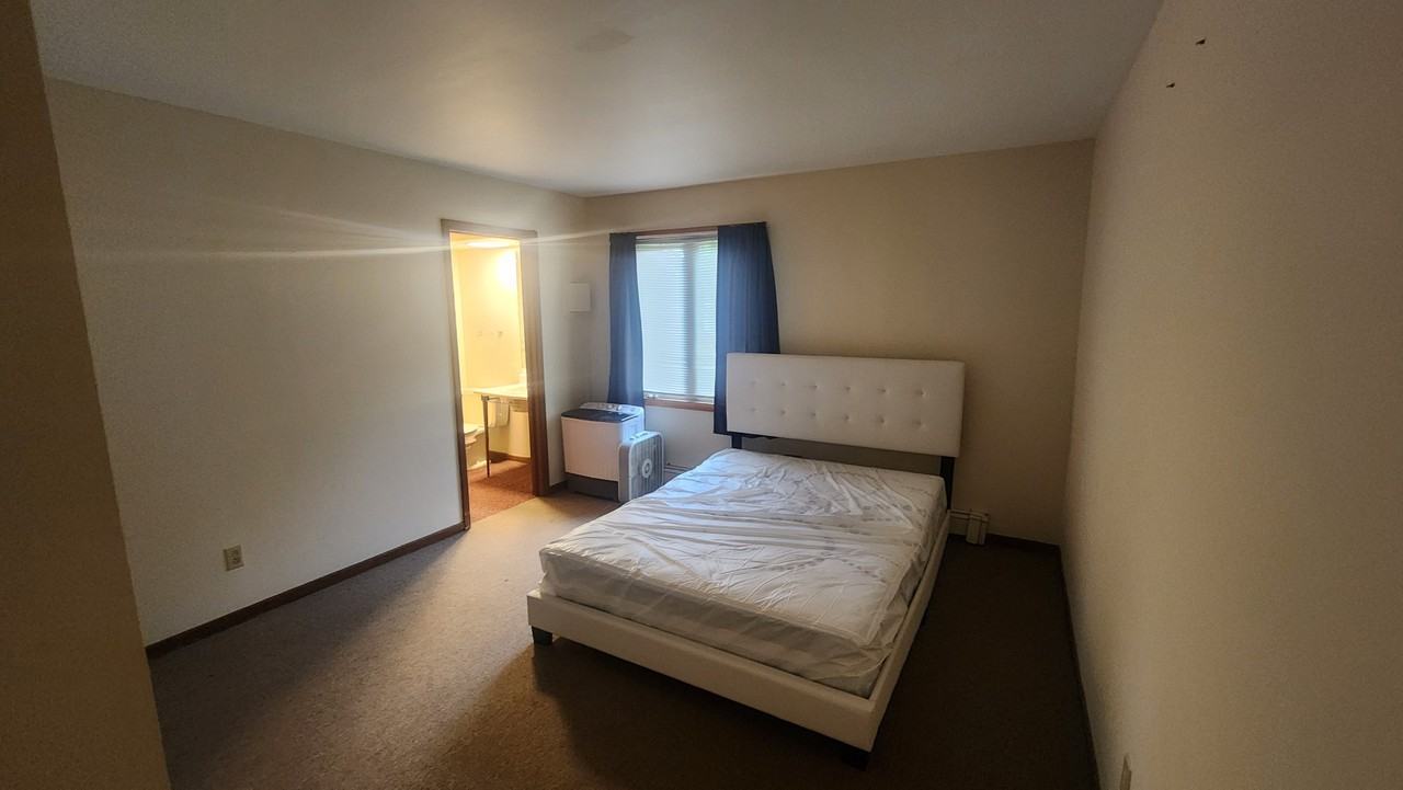 350 Central Avenue - Photo 4 of 8
