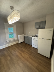 802 Wayne Street - Photo 2 of 10