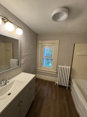 802 Wayne Street - Photo 3 of 10
