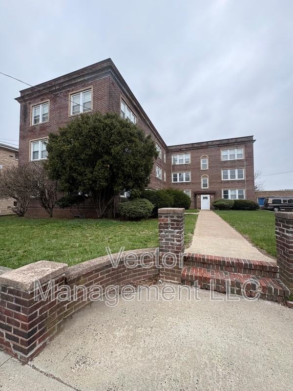 173 Elm St #A32 - Photo 2 of 6
