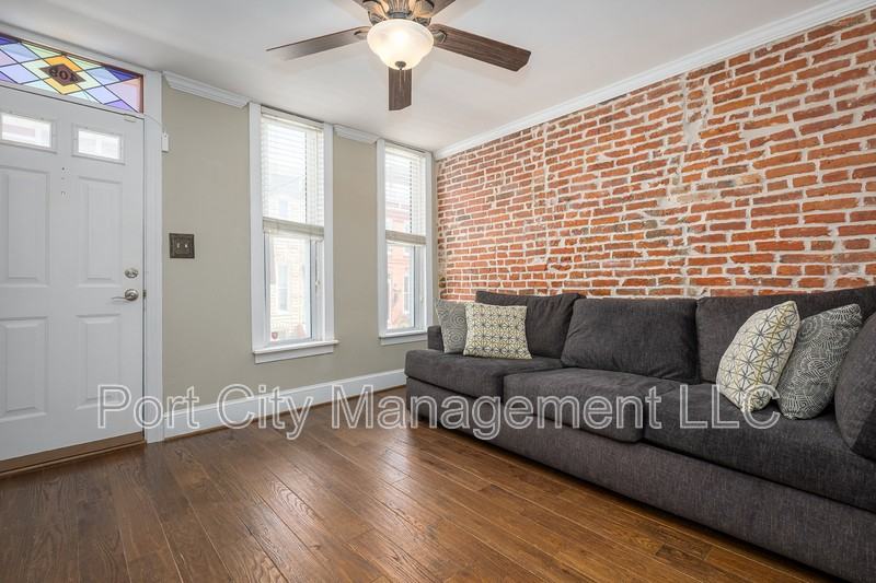 409 Folsom St - Photo 3 of 10