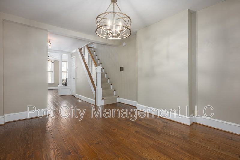409 Folsom St - Photo 7 of 10