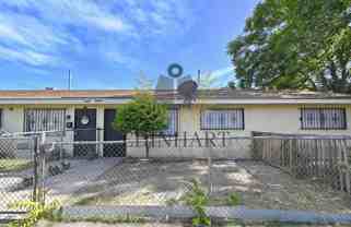 2303 S Poppy Ave - Photo 1 of 1