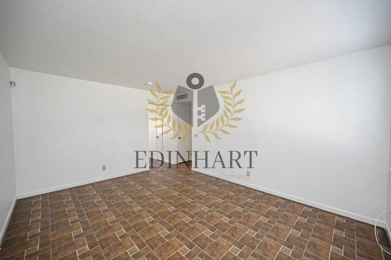 2303 S Poppy Ave - Photo 6 of 27