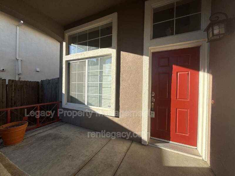 4932 Chaps Ct - Photo 2 of 21