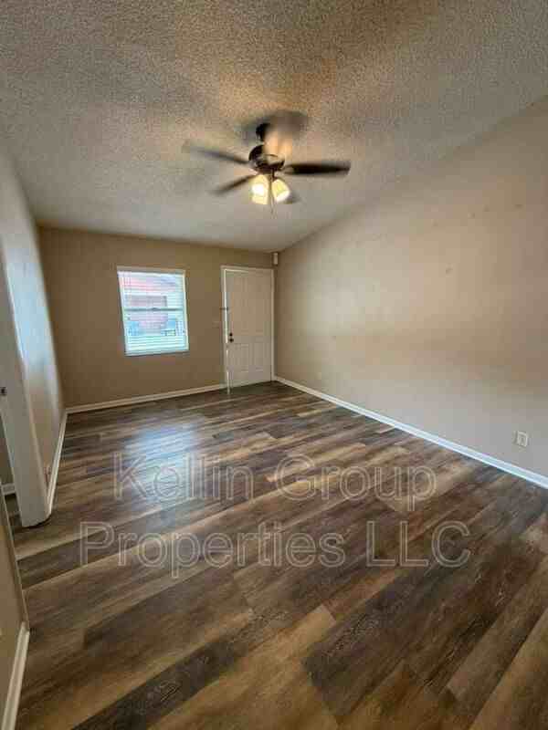 2366 Lake Dr Nw - Photo 4 of 15