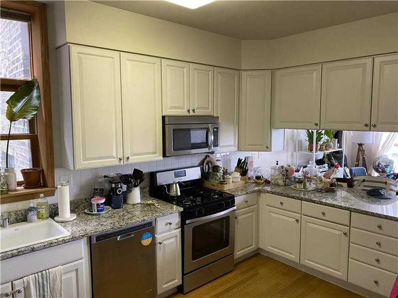 509 N Racine Ave #2