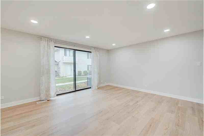 1426 Tonset Ln #0 - Photo 5 of 19
