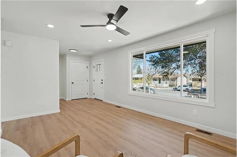 2312 N 7th St - Photo 6 of 21