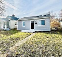 featured image of 1518 N Chester Ave