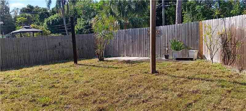 2045 54th Ave - Photo 7 of 24
