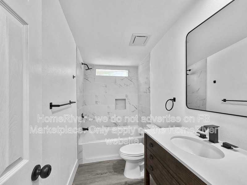 7180 Sw 19th Pl #2 - Photo 3 of 24