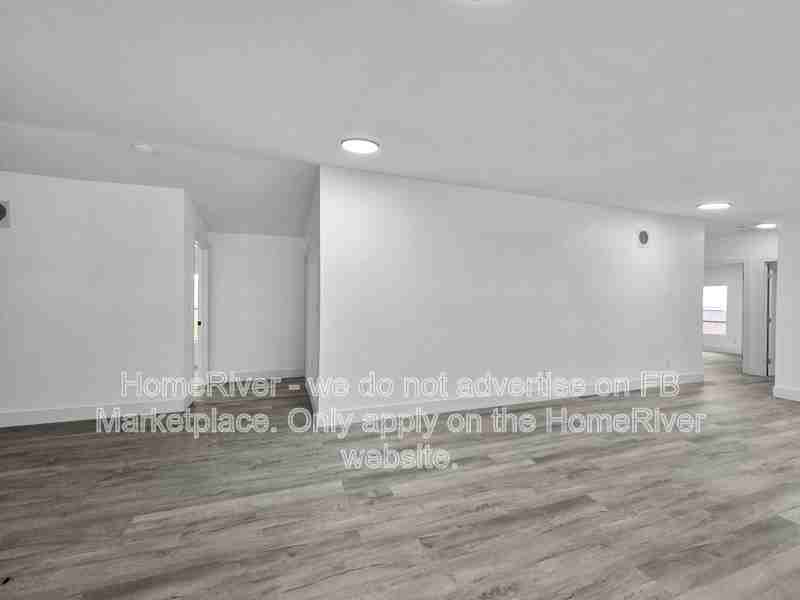 7180 Sw 19th Pl #2 - Photo 6 of 24