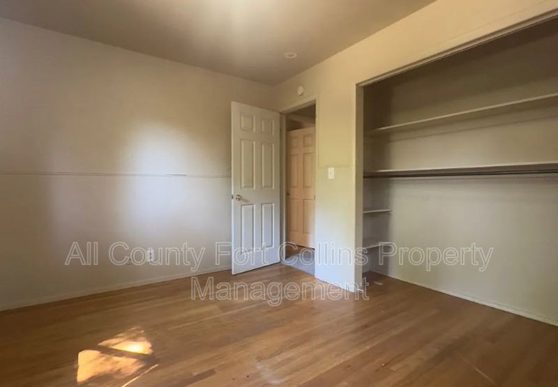 1401 Skyline Dr - Photo 7 of 9