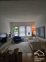 4521 N Paulina St #1A - Photo 1 of 1
