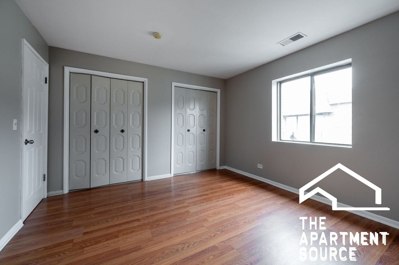 2300 N Harlem Ave #305 - Photo 2 of 12