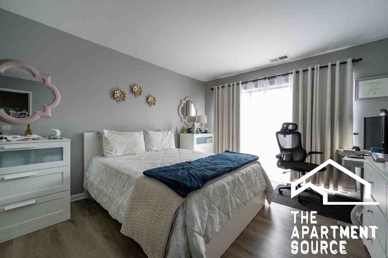 2300 N Harlem Ave #305 - Photo 4 of 12