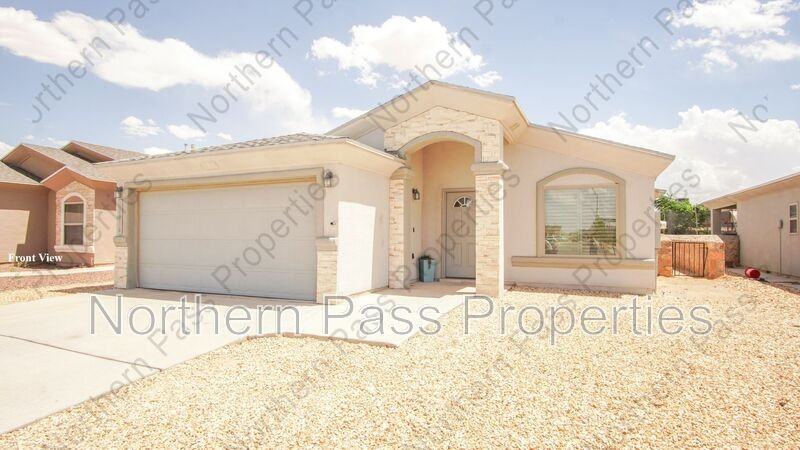 14816 Tierra Haven Ave - Photo 2 of 26