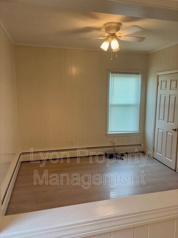 98 Anthony Ave #3R - Photo 6 of 13