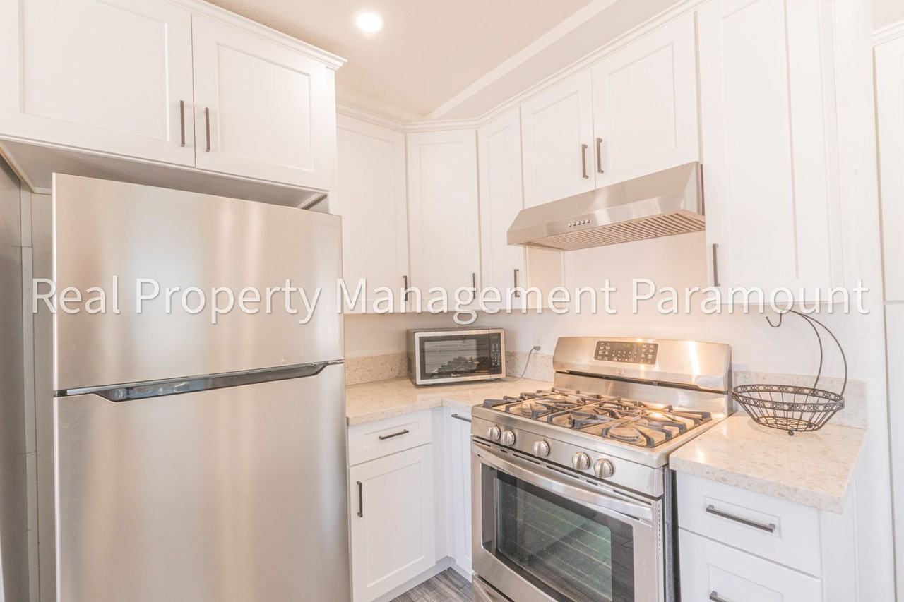 5938 Southside Dr - Photo 6 of 28