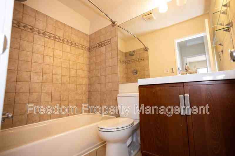 9327 Woodlea Ct - Photo 7 of 29