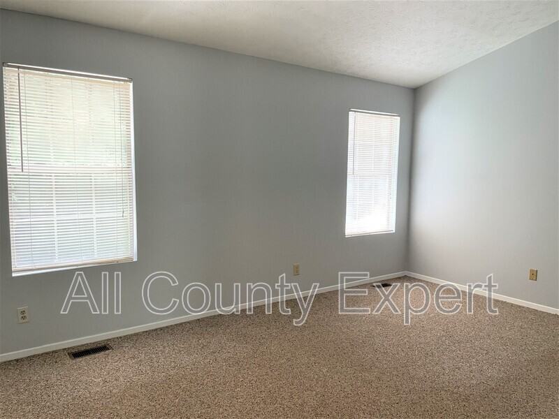 3089 Revere Ct - Photo 5 of 9