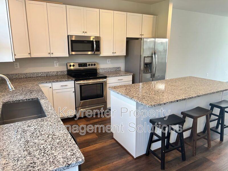 213 Willowshire Ct - Photo 7 of 36