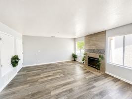 featured image of 32 E Main St