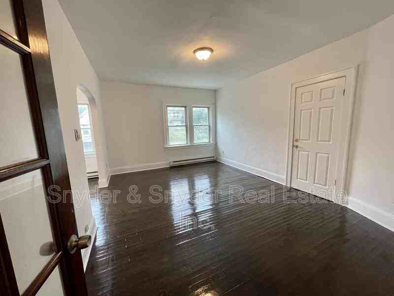 815 Johnston St #817 - Photo 2 of 12