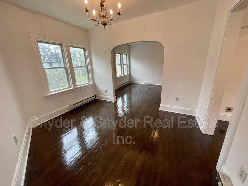 815 Johnston St #817 - Photo 5 of 12