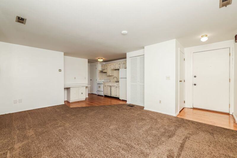 3611 Charlotte Dr #3623 - Photo 5 of 8