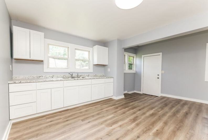 1501/1503 Clifton Ave #1503 - Photo 7 of 10