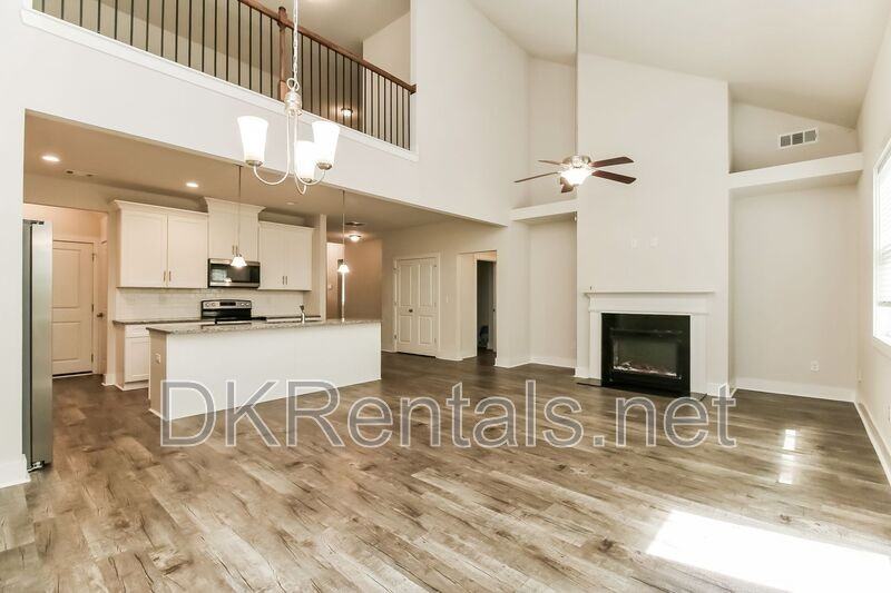 140 Stewart Glen Dr - Photo 3 of 20
