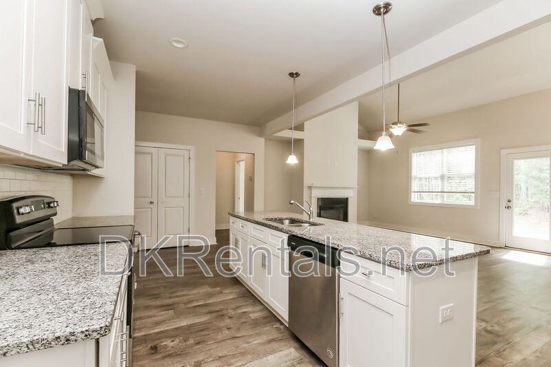 140 Stewart Glen Dr - Photo 5 of 20