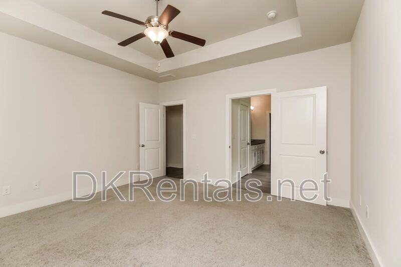 140 Stewart Glen Dr - Photo 7 of 20