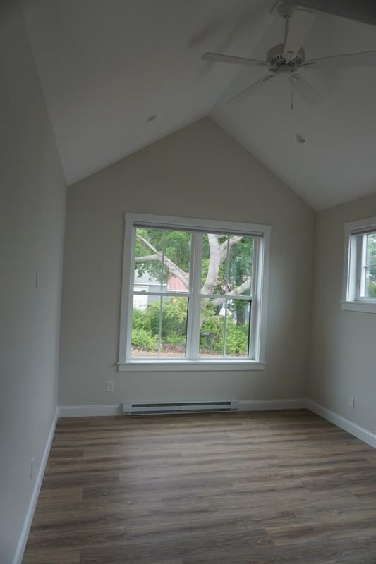 19 Beacon St - Photo 6 of 11
