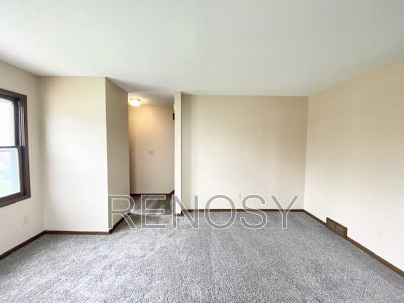 3314 Valdez Ct - Photo 3 of 16