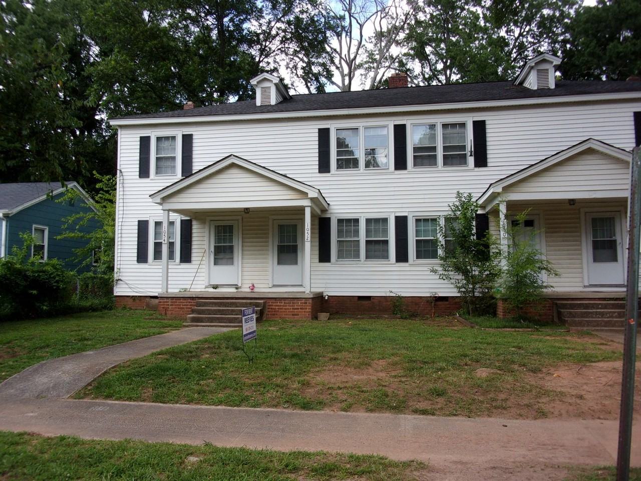 1052 Ebenezer Avenue Ext