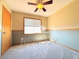 330 Ne Cardinal Ln - Photo 1 of 1