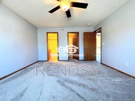featured image of 330 Ne Cardinal Ln