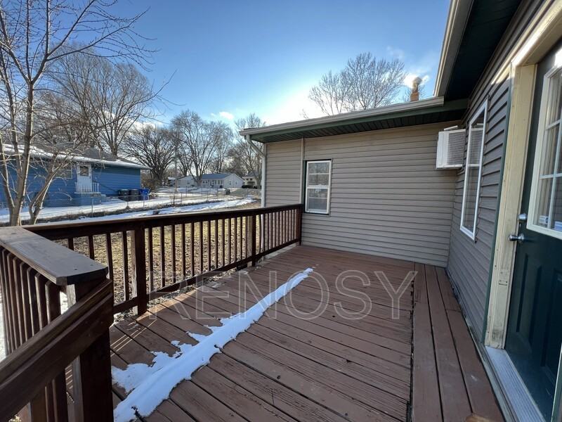 116 Park Ave - Photo 4 of 20