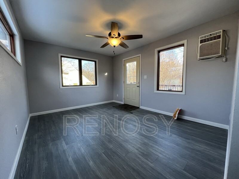 116 Park Ave - Photo 5 of 20