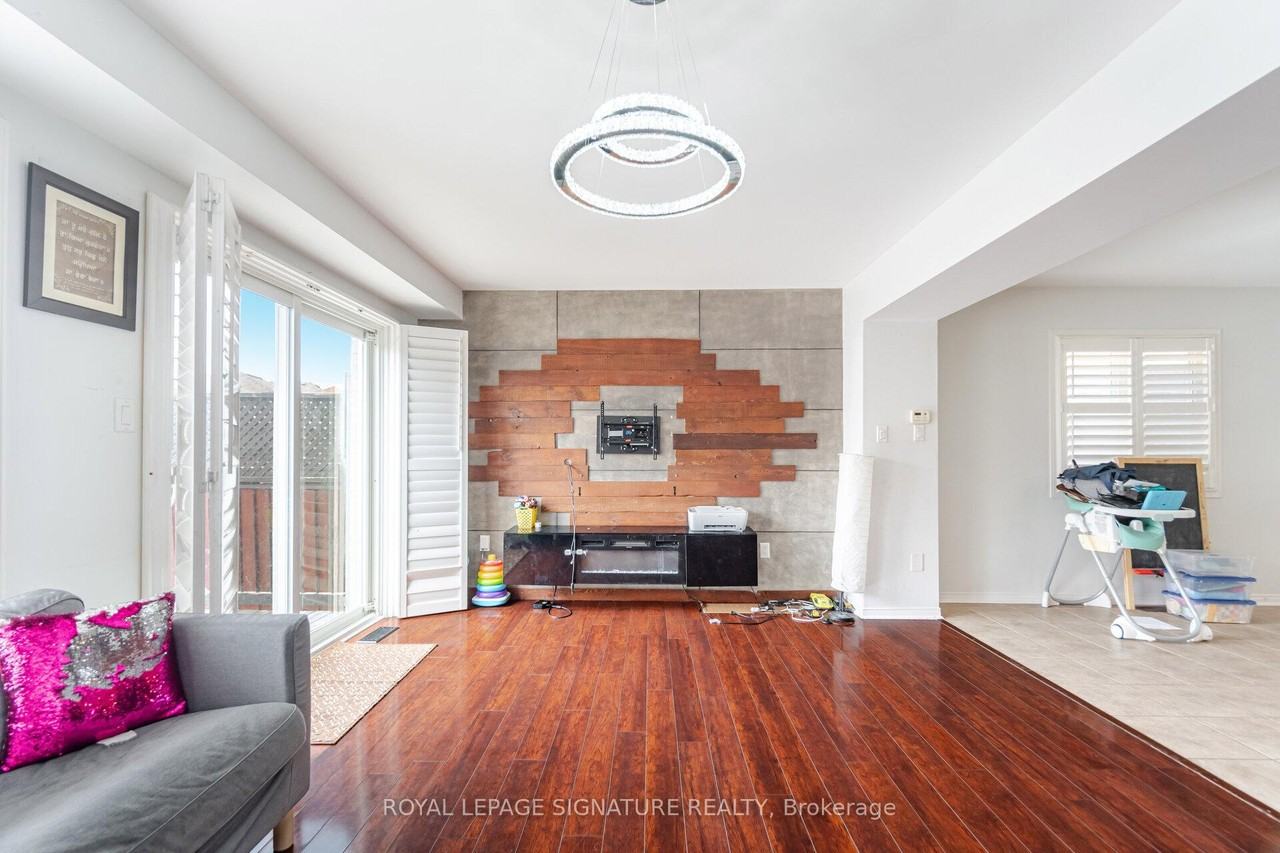 66 Lightcatcher Circle - Photo 7 of 44