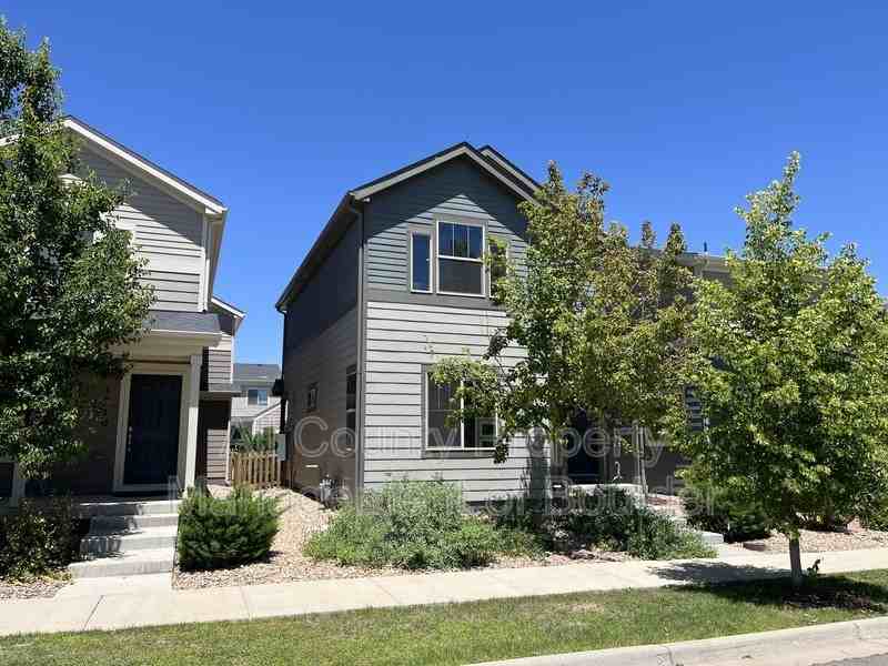 1208 Hummingbird Cir - Photo 2 of 22