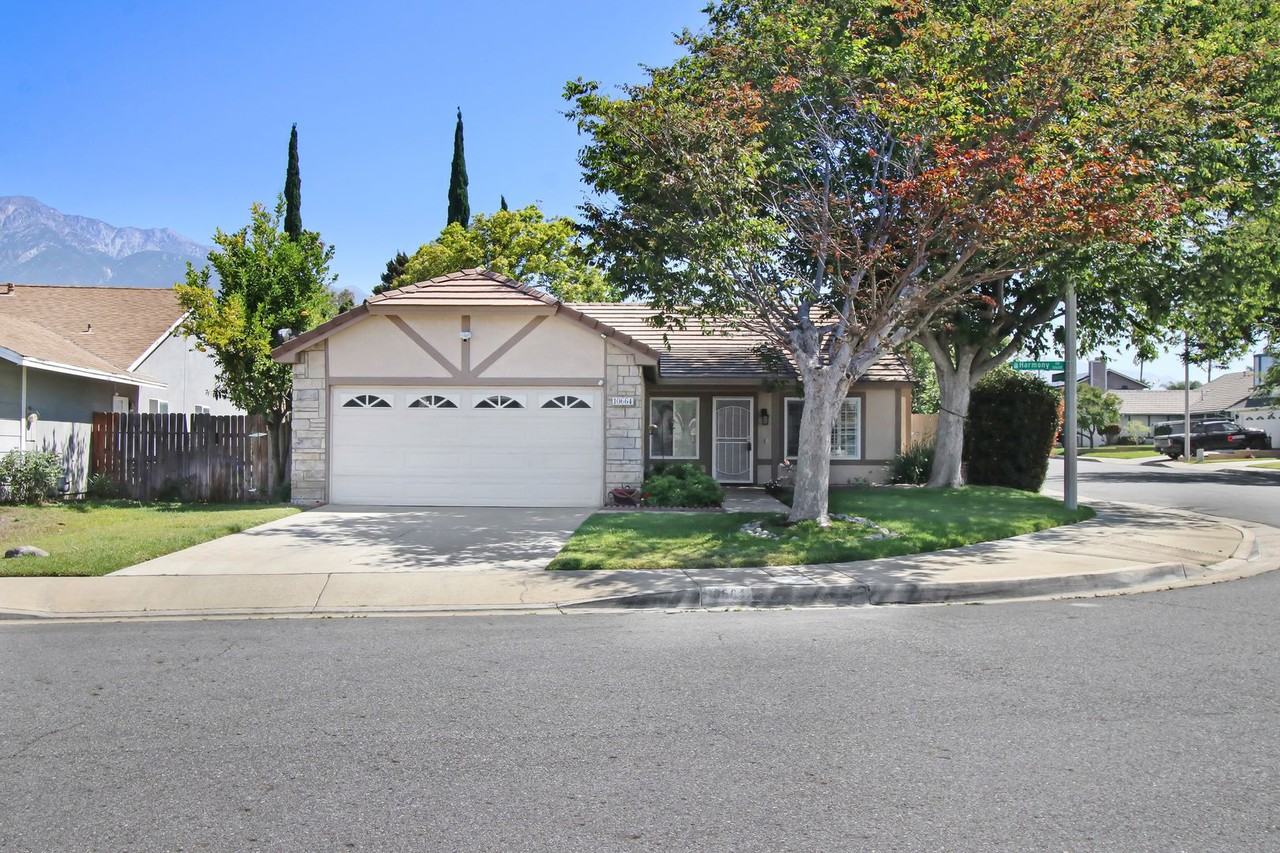 10664 Harmony Dr