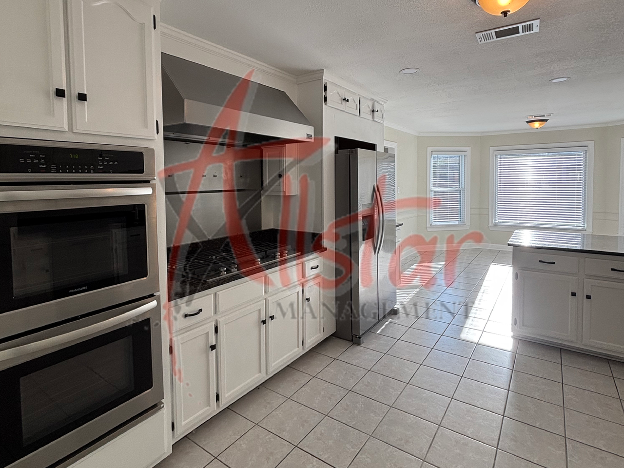 990 Eagle Ridge Cv - Photo 5 of 29