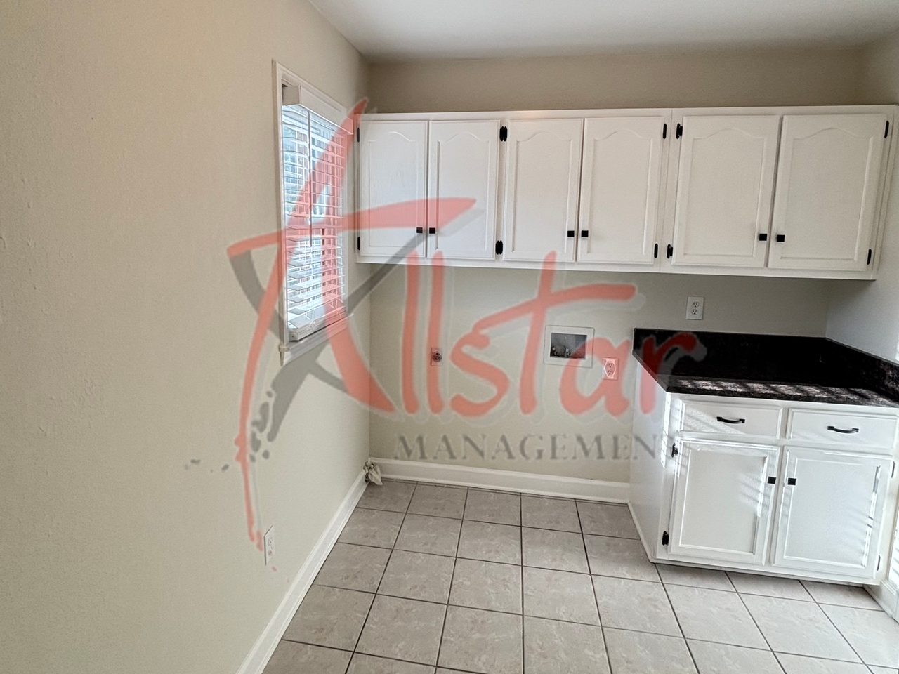 990 Eagle Ridge Cv - Photo 7 of 29